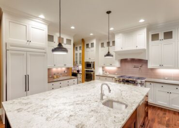 7 Unique Veining Patterns to Look for When Slab Hunting